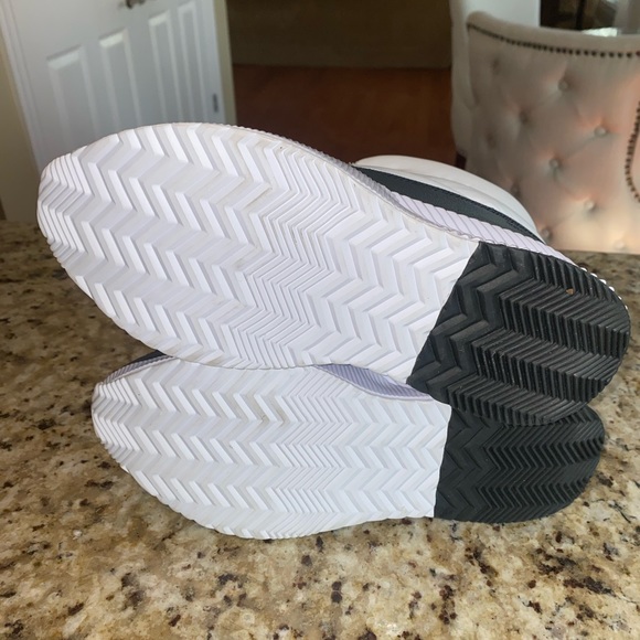 Sorel Out and About White Black Puffer Waterproof Zip Up Boots Booties - Picture 5 of 9